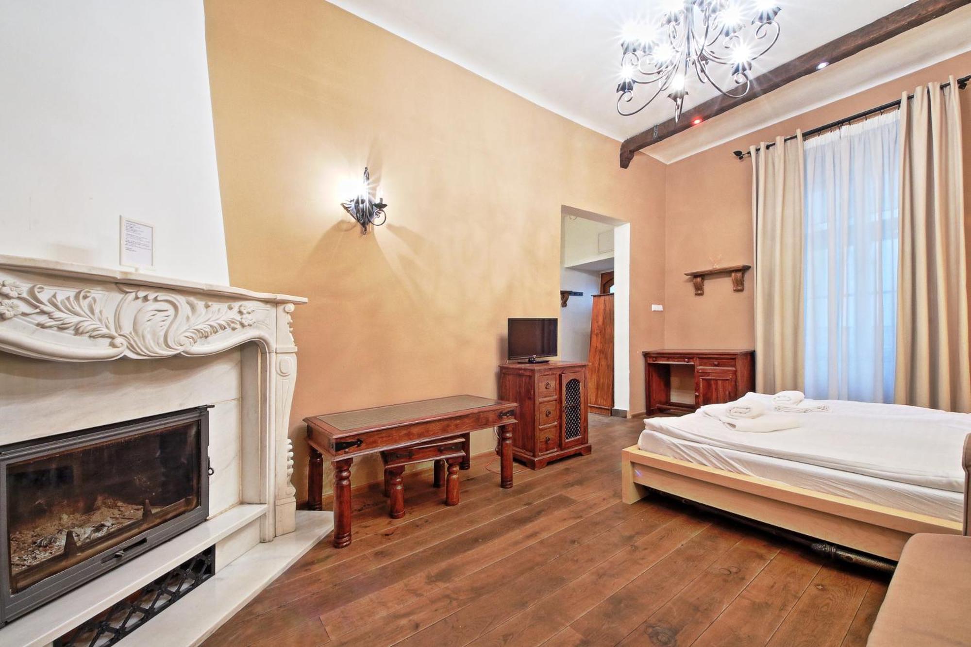 פראג Rose Antique Apartment מראה חיצוני תמונה